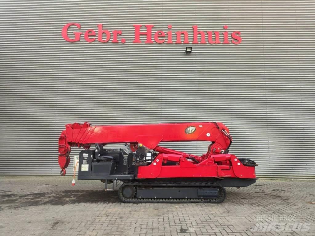 Unic URW 706 CDE Pásové jeřáby