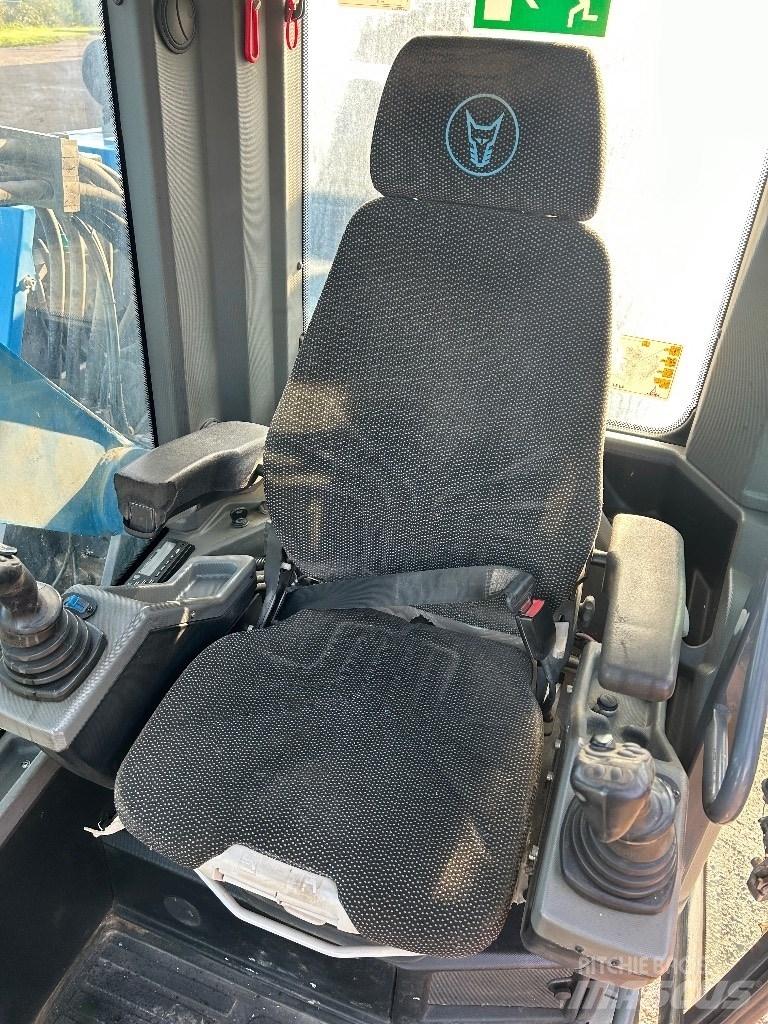 Fuchs MHL 320 T4F Stroje pro manipulaci s odpadem
