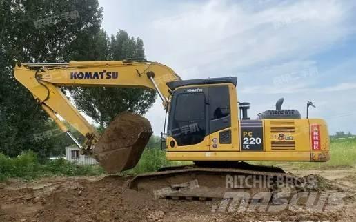 Komatsu PC 220-8 Mini rýpadla < 7t