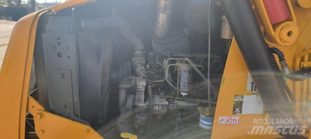 JCB 3 CX Rýpadlo-nakladače