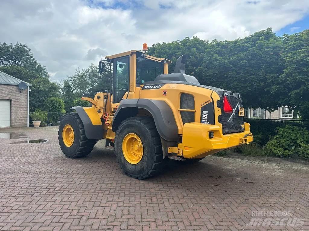 Volvo L120 H Kolové nakladače