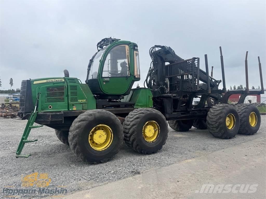John Deere 1910E Vyvážecí traktory