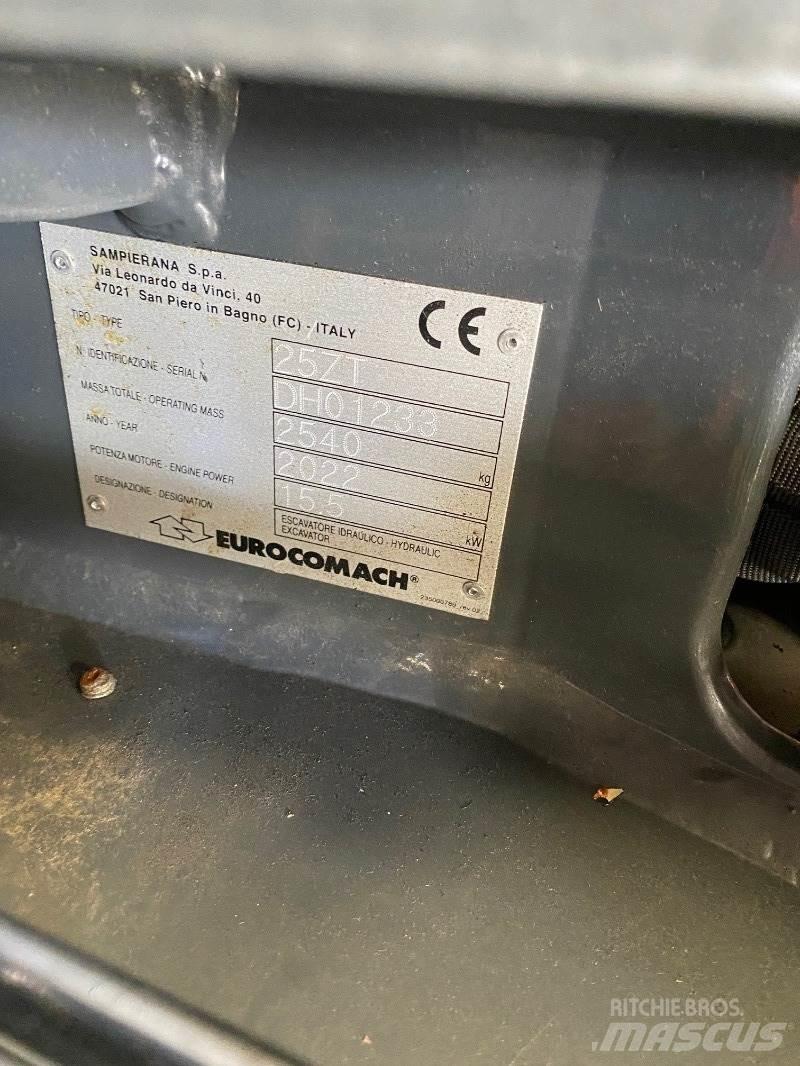 Eurocomach 25ZT Mini rýpadla < 7t