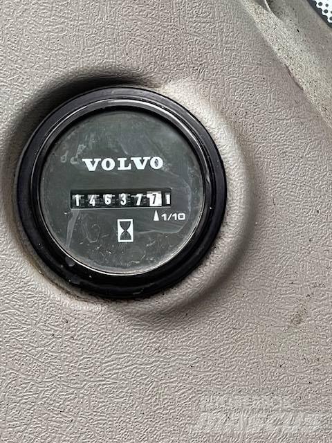 Volvo EC 350DL Pásová rýpadla