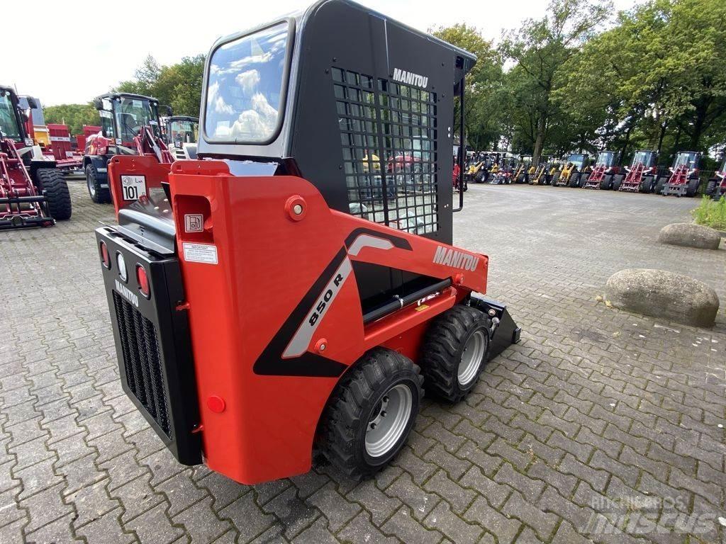 Manitou 850R Smykem řízené nakladače