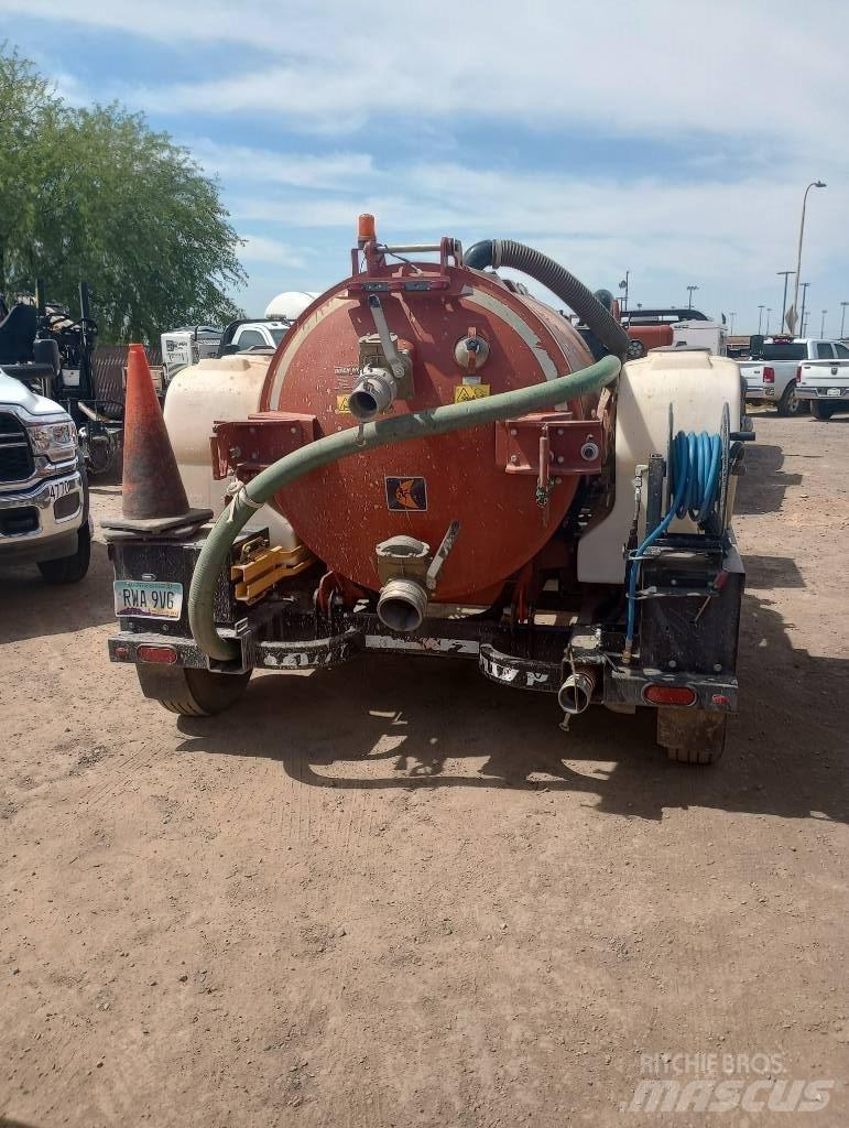 Ditch Witch HX30 500 Příslušenství a náhradní díly k vrtným zařízením