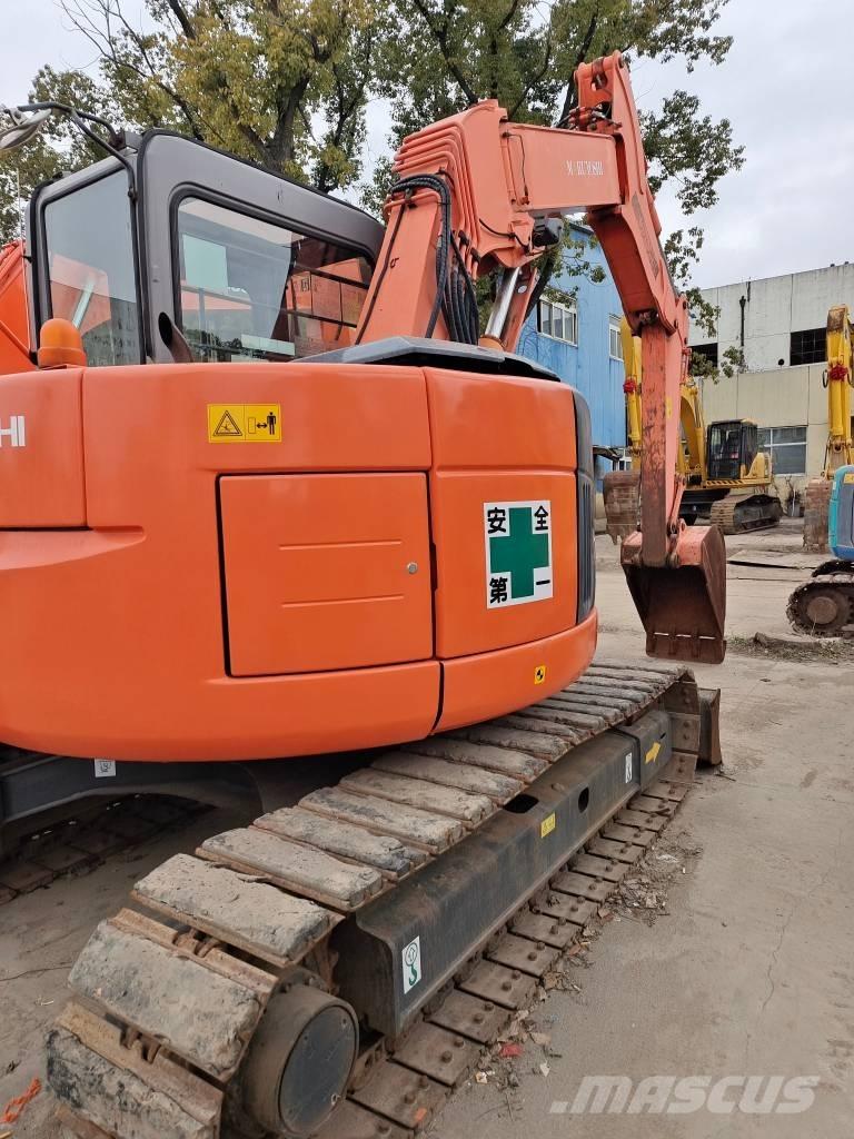 Hitachi ZX 75 Midi rýpadla 7t - 12t
