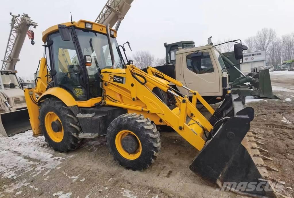 JCB 3CX Rýpadlo-nakladače