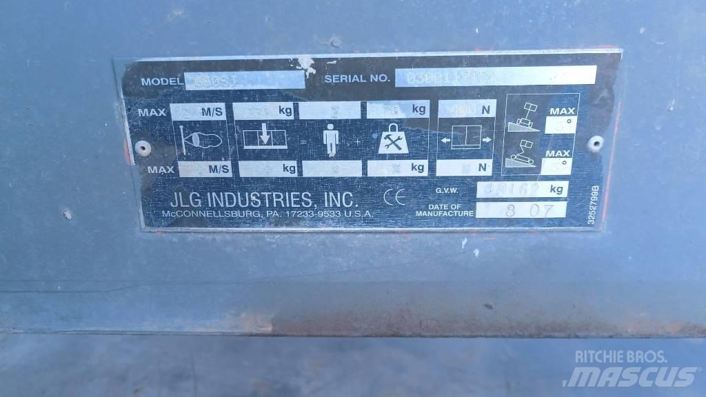 JLG 660 SJ Teleskopické plošiny
