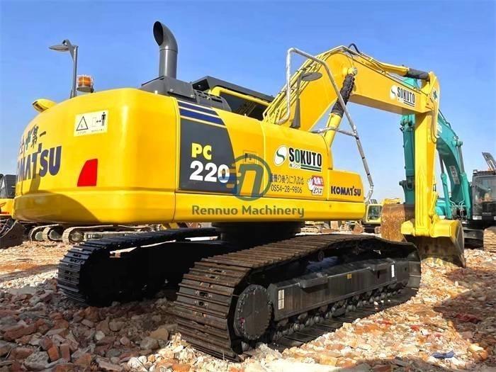 Komatsu PC 220-8 Pásová rýpadla