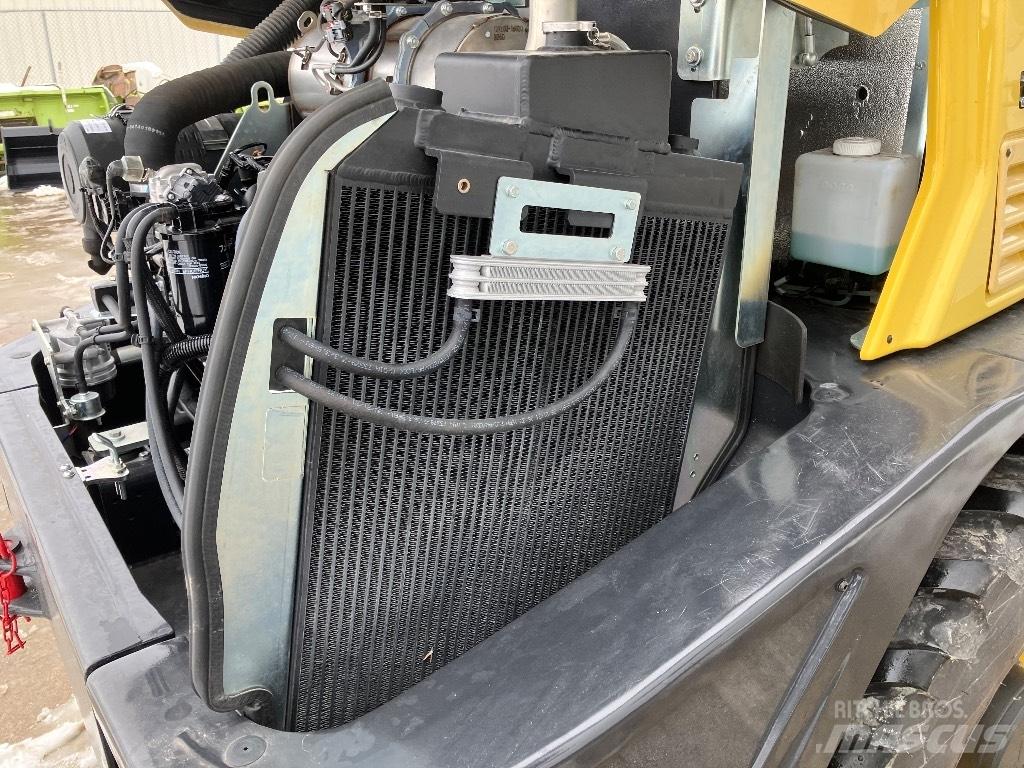 Yanmar V 80 Kolové nakladače