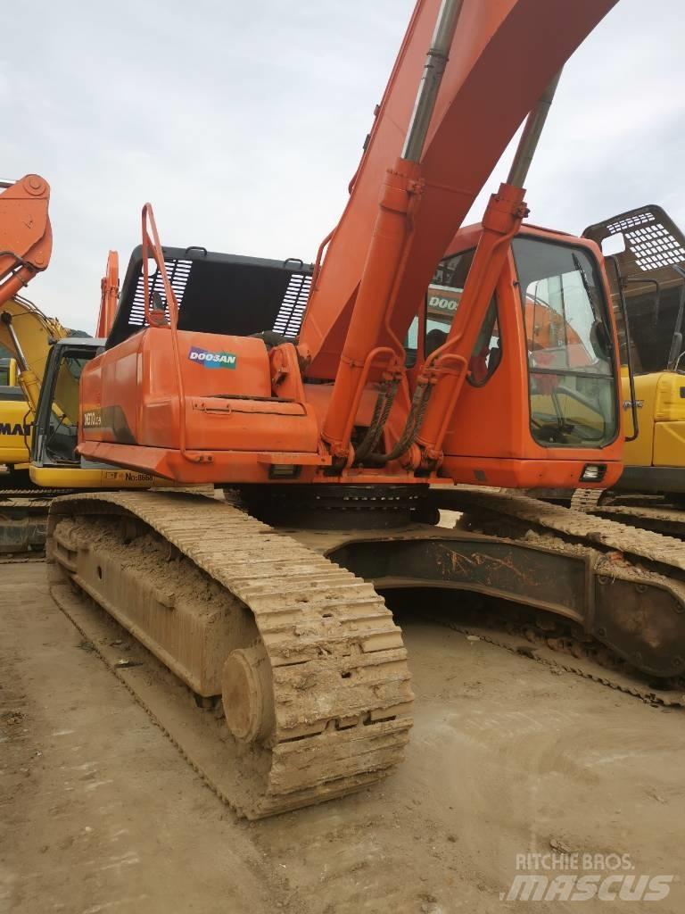 Doosan DH 370 LC-7 Pásová rýpadla