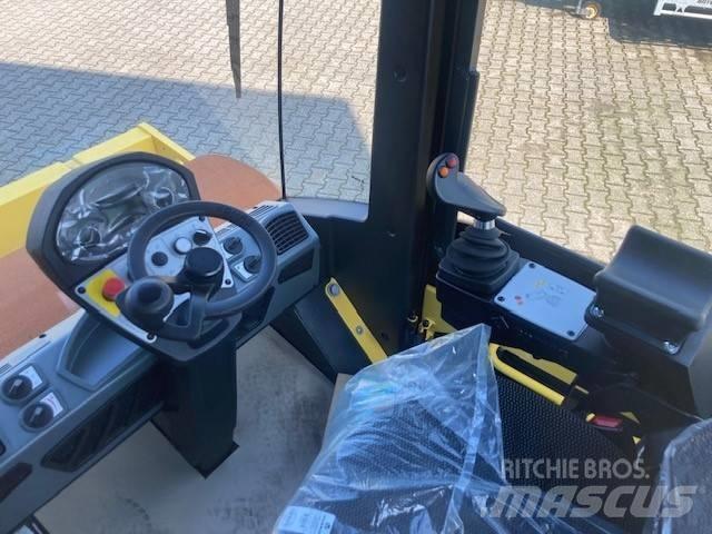 Bomag BW 177 D-5 Půdní kompaktory