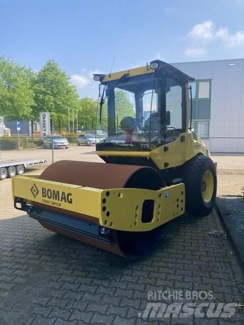 Bomag BW 177 D-5 Půdní kompaktory