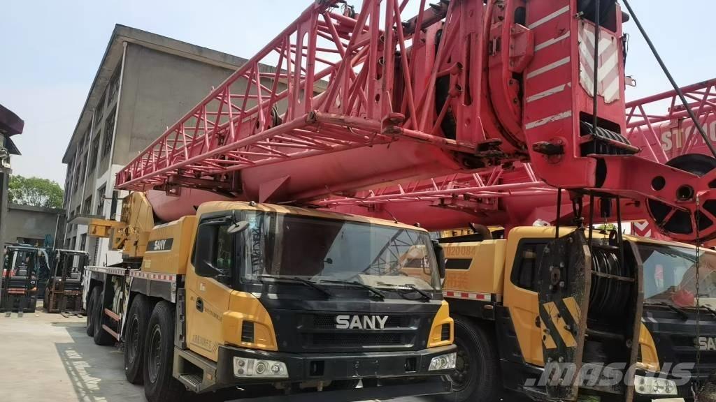 Sany STC 800 T5 Univerzální terénní jeřáby