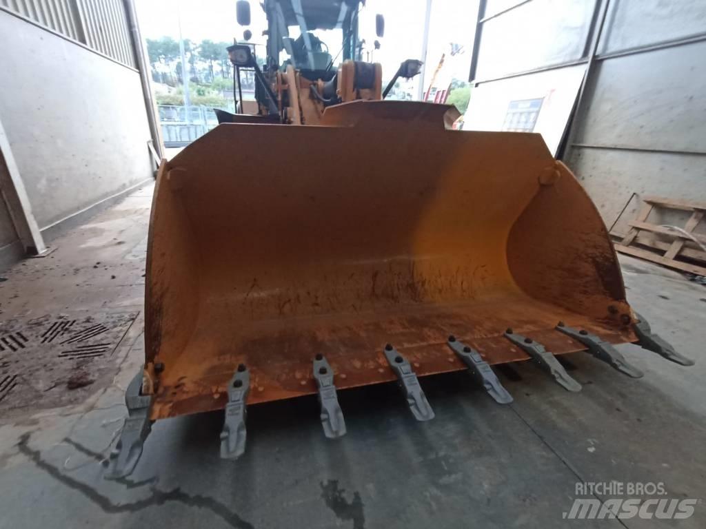 CAT 950 K Kolové nakladače