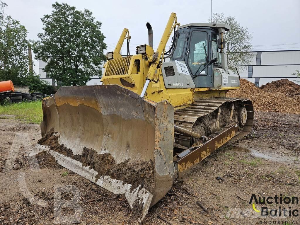 Komatsu D65EX-12 Pásové dozery