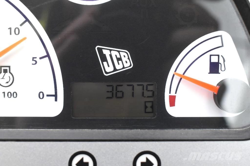 JCB 535-140 Teleskopické manipulátory