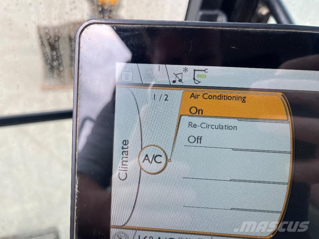 JCB 140X LC Pásová rýpadla