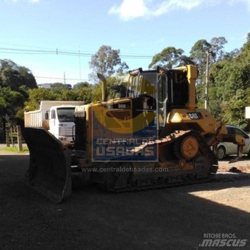 CAT D 6 N XL Pásové dozery
