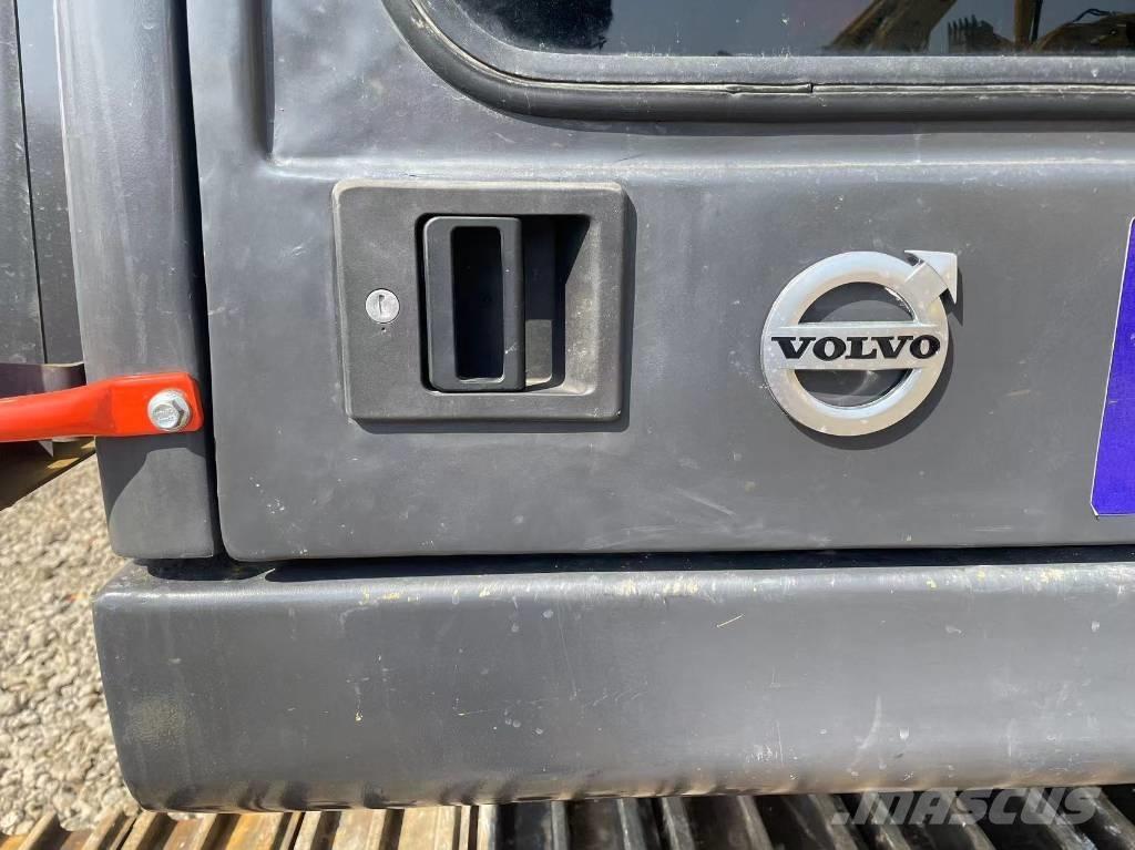 Volvo ec240 Pásová rýpadla