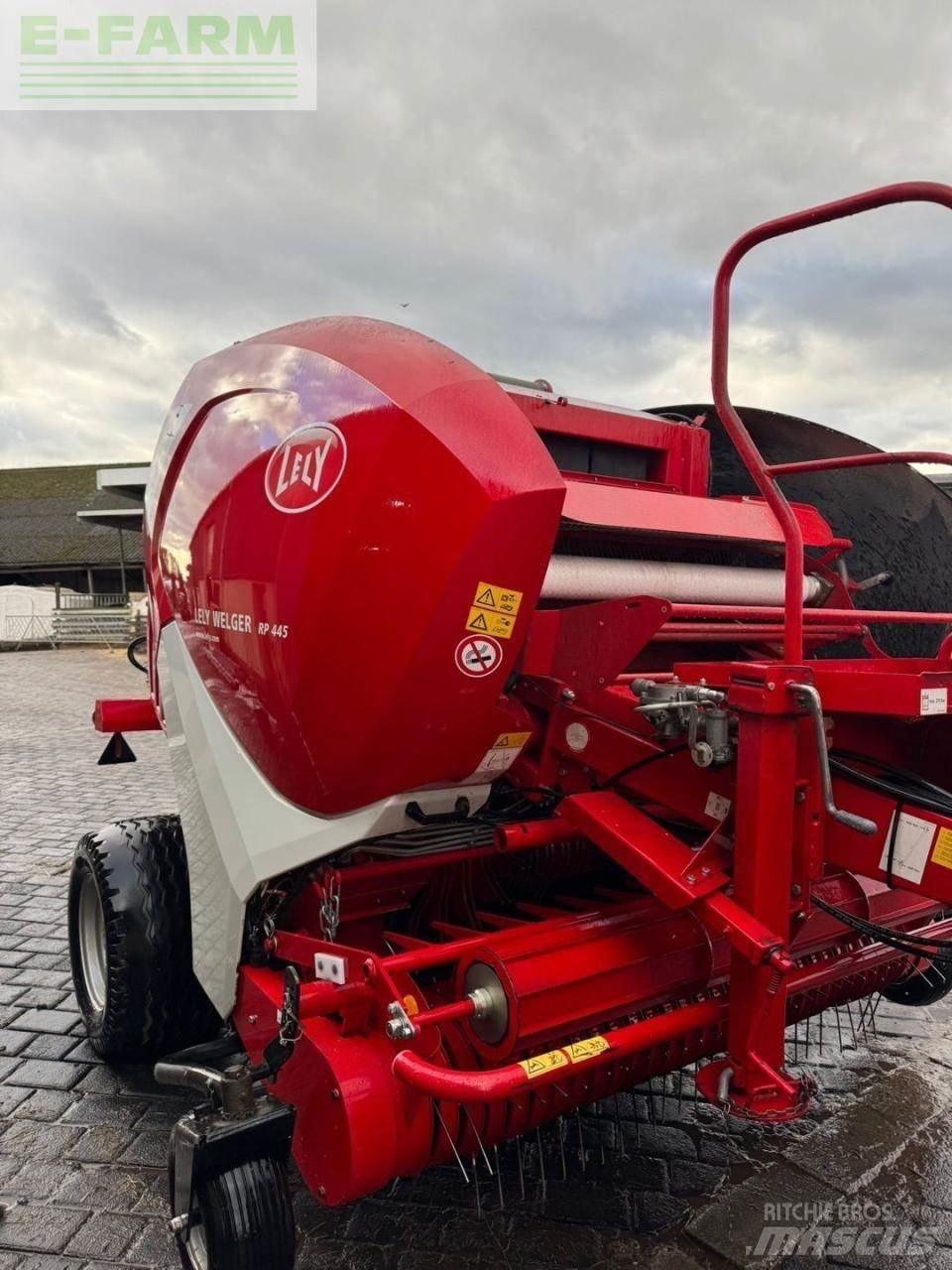 Lely RP 445 Lis na hranaté balíky