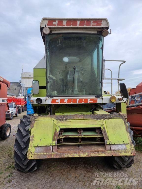 CLAAS 68s Sklízecí mlátičky