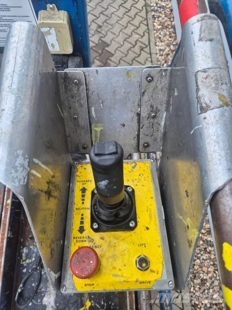 UpRight MX19 Nůžková zvedací plošina