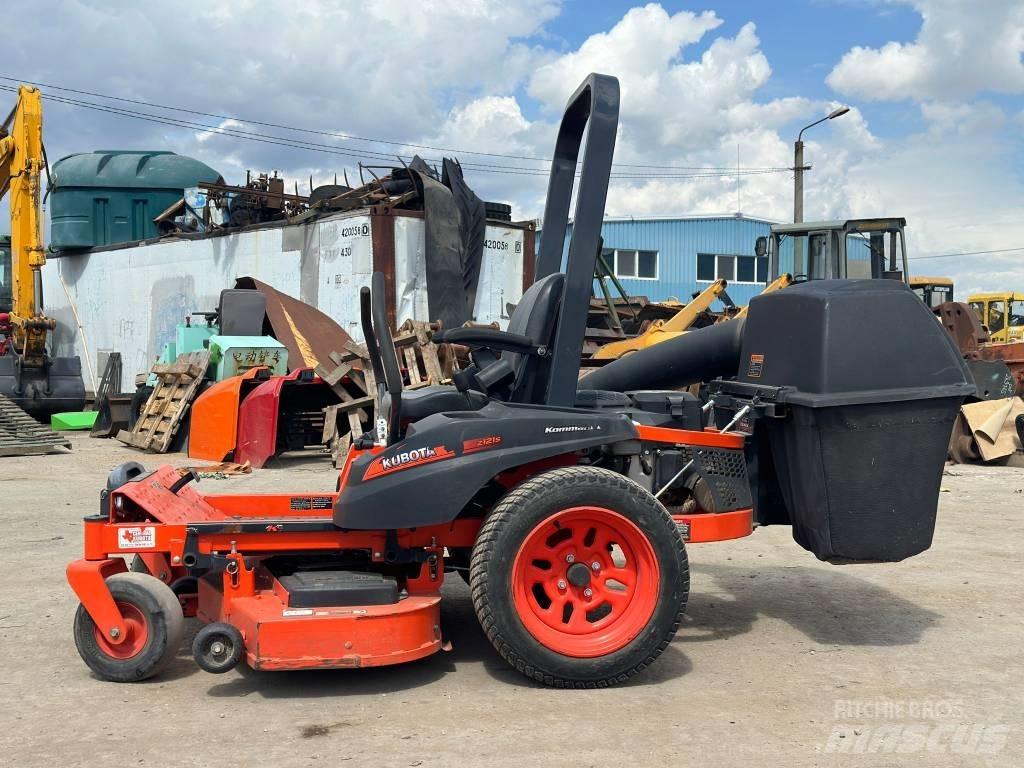 Kubota Z121S Sekačky s nulovým poloměrem otáčení