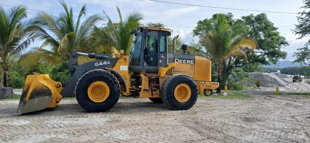 John Deere 644 K Kolové nakladače