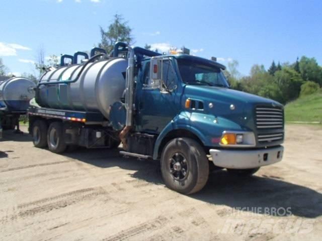 Ford LT 9513 Cisternové vozy