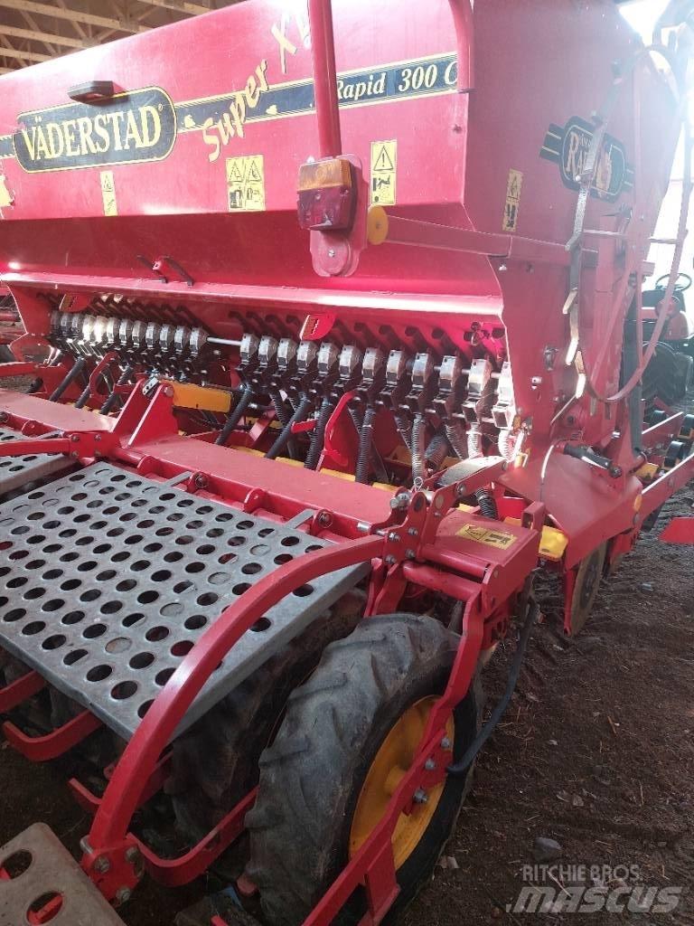 Väderstad Rapid300C Kombinované secí stroje