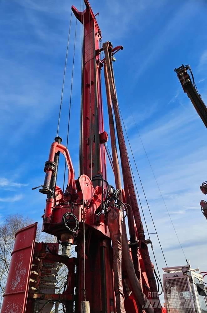 Soilmec R312-200 Pilířové jeřáby