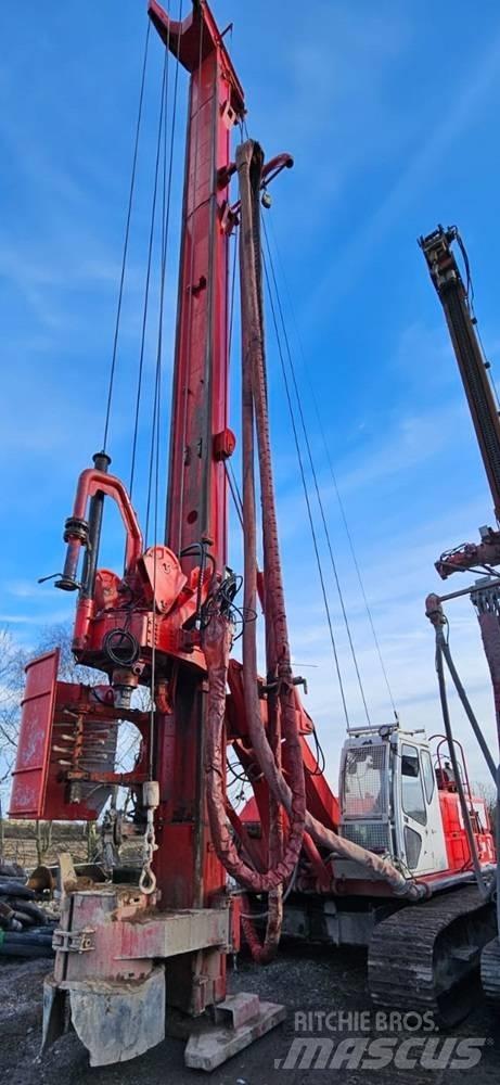 Soilmec R312-200 Pilířové jeřáby