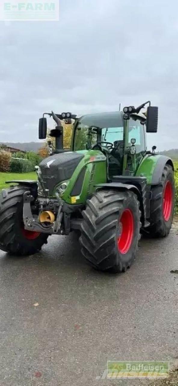 Fendt 724 vario Traktory