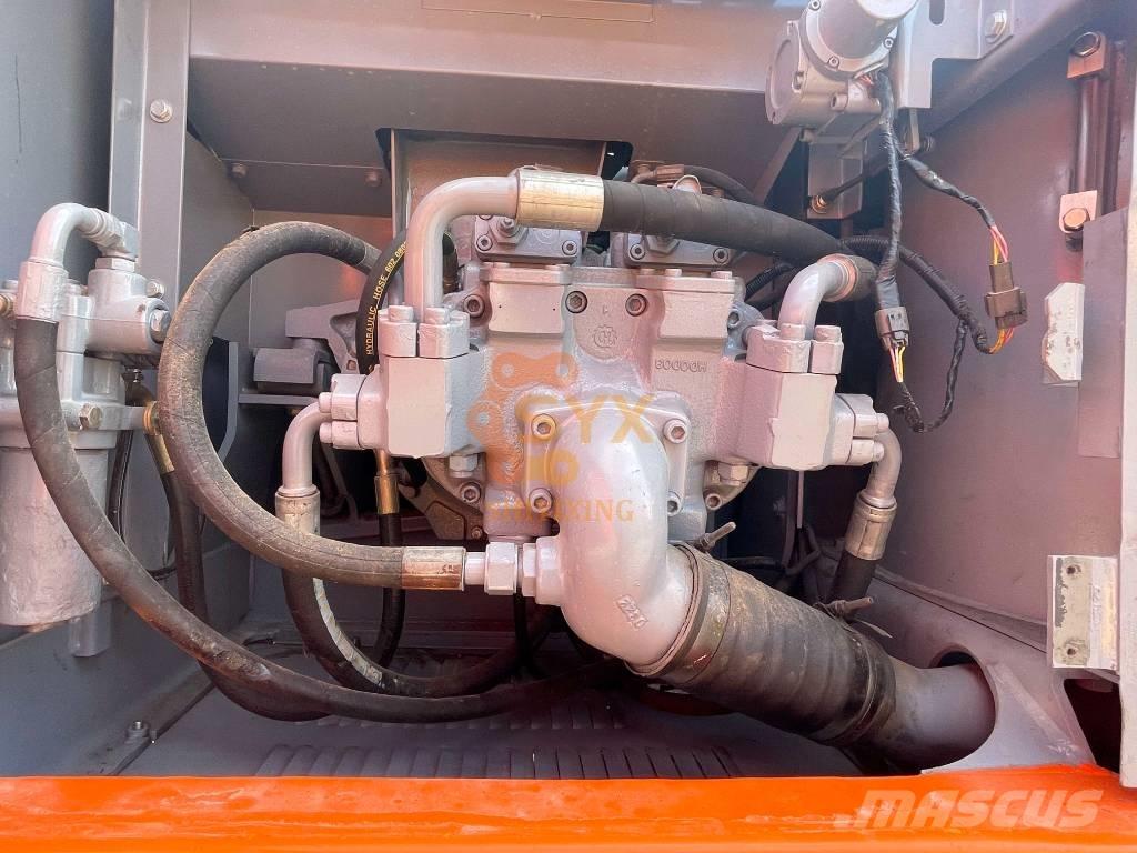 Hitachi EX 200 Pásová rýpadla