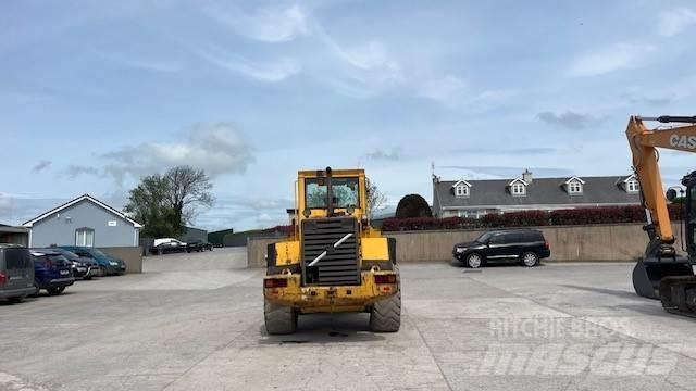 Volvo L 90 Kolové nakladače