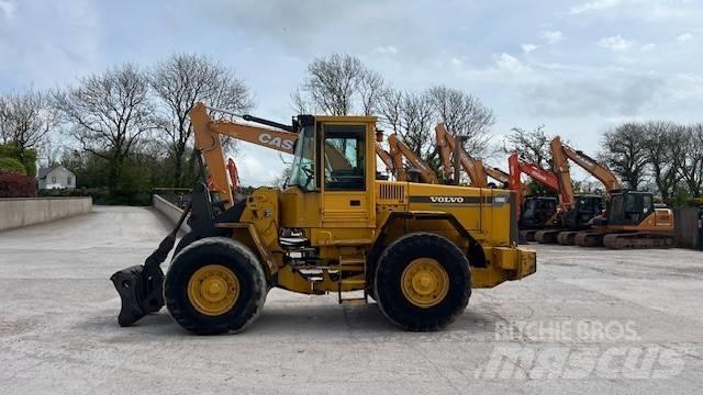 Volvo L 90 Kolové nakladače