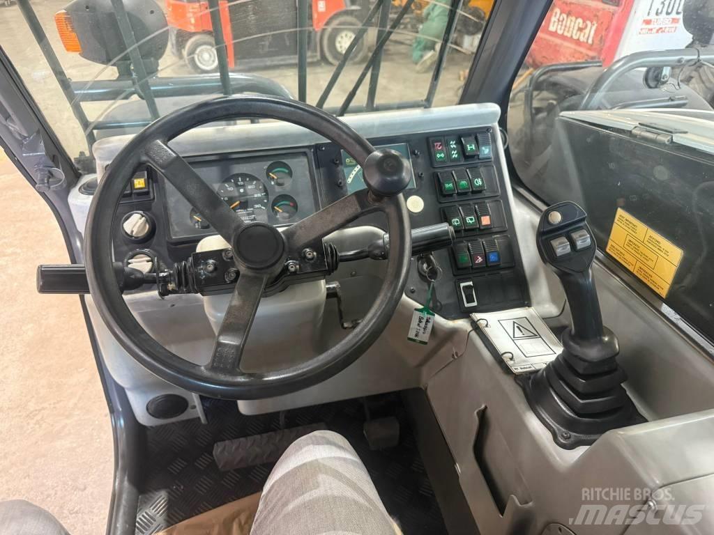 Bobcat T 2556, T2556 Teleskopické nakladače pro zemědělství