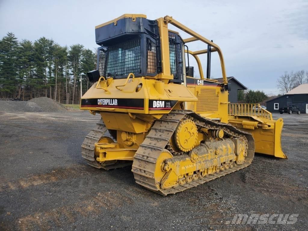 CAT D 6 M XL Pásové dozery