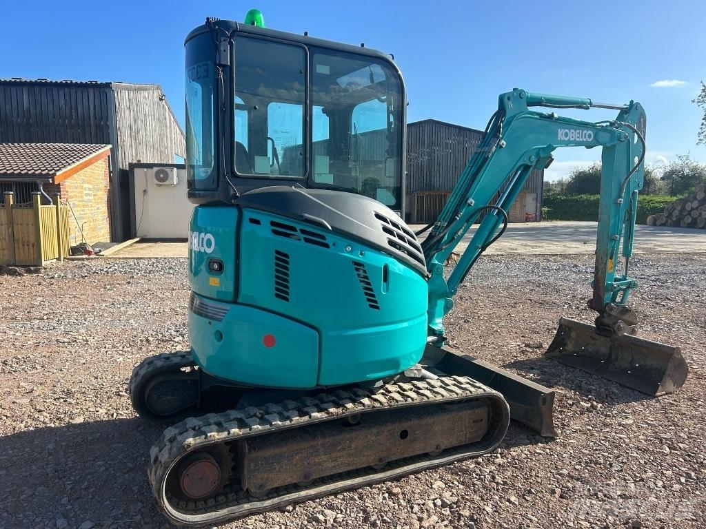 Kobelco SK 28 SR Mini rýpadla < 7t