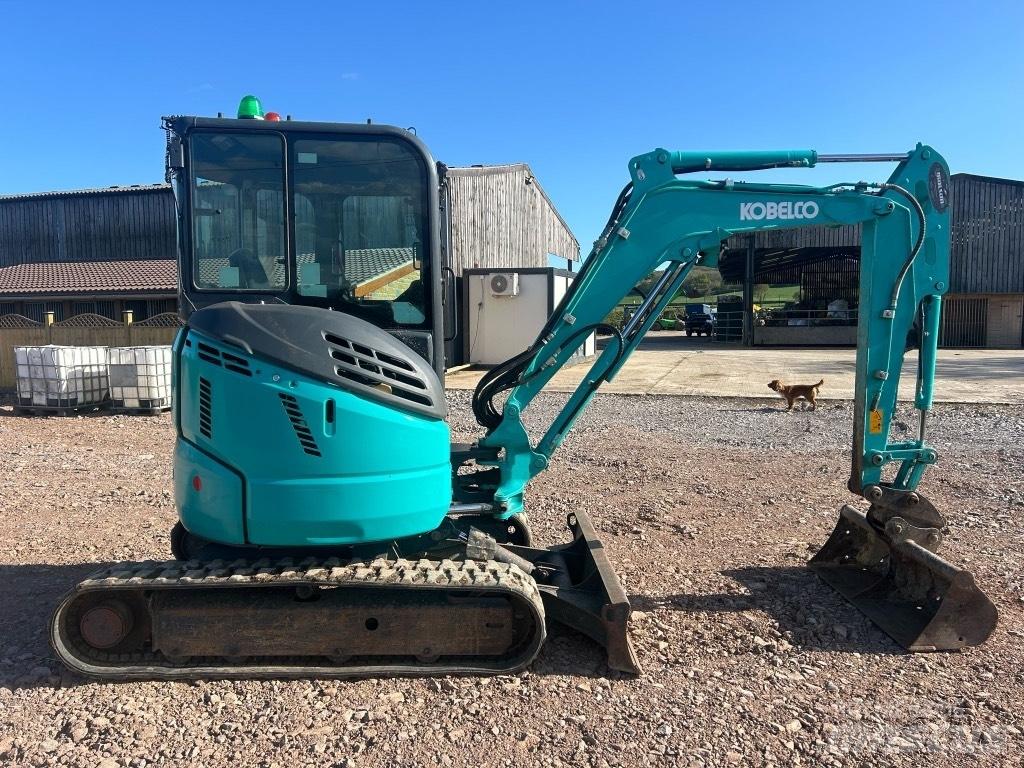 Kobelco SK 28 SR Mini rýpadla < 7t