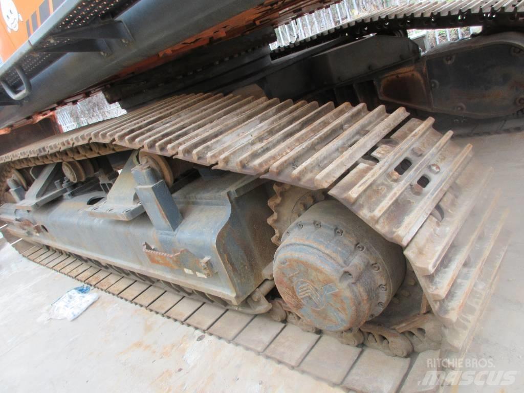 Doosan DX 500 Pásová rýpadla