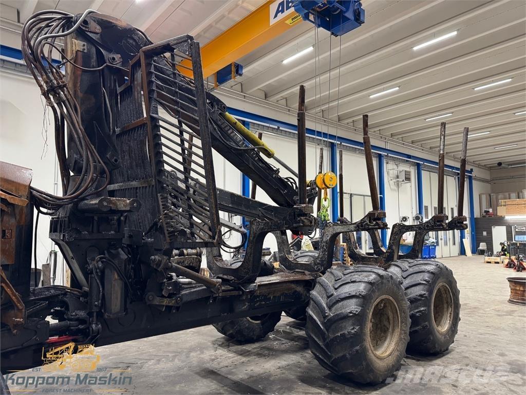 Komatsu 845 Vyvážecí traktory