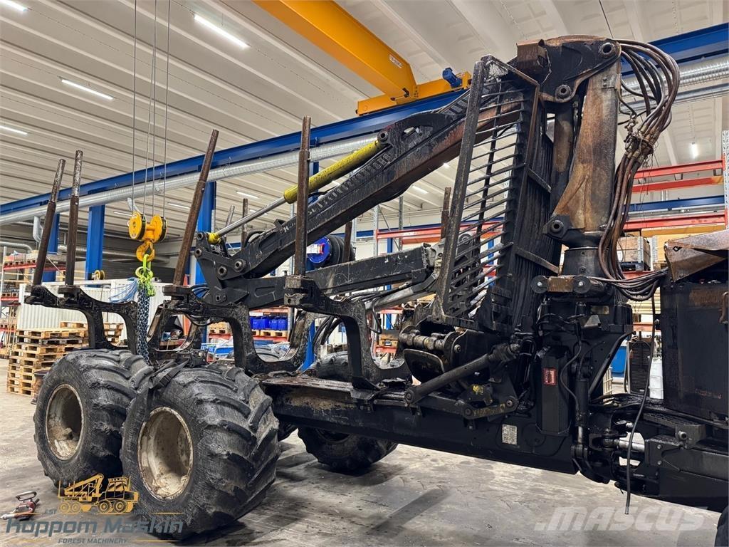 Komatsu 845 Vyvážecí traktory