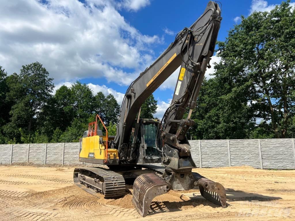 Volvo EC 220 DL Pásová rýpadla
