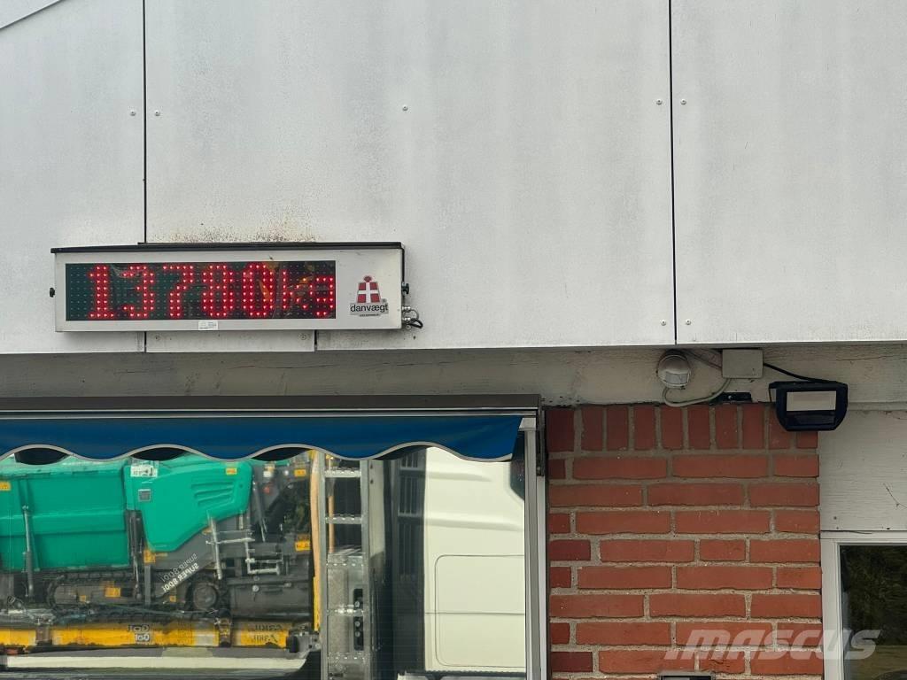 MAN TGS 35.520 Hákový nosič kontejnerů