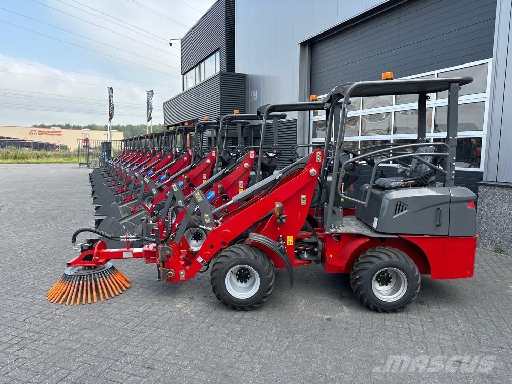  E700 ELECTRIC Kolové nakladače