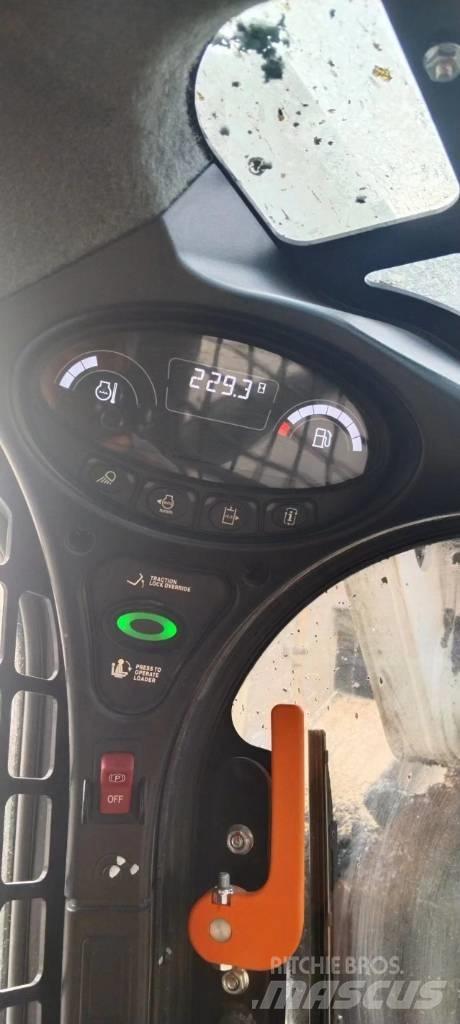 Bobcat S 510 Smykem řízené nakladače