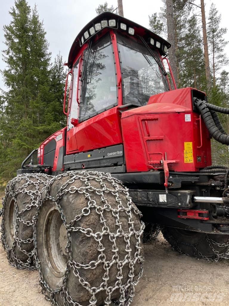 Komatsu 895 Vyvážecí traktory